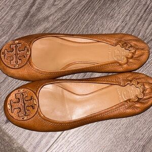 Tory Burch Women's Brown Leather Flats